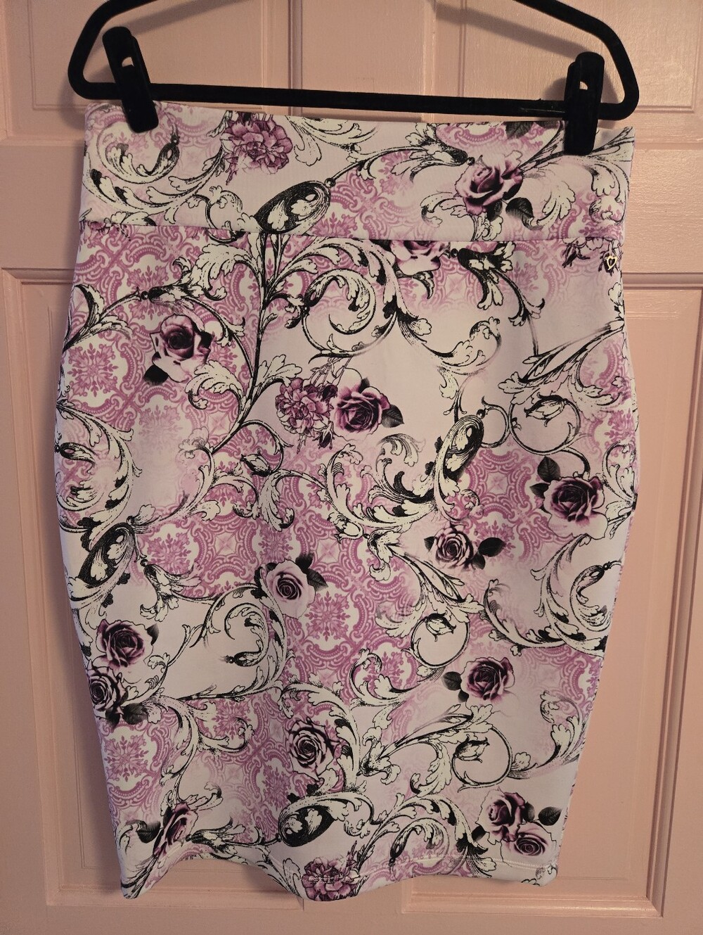 Thalia Sodi Pin-up Style Skirt